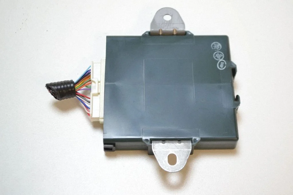 Citi instrumenti – Lexus IS 220D-250-350 (2006-2013)