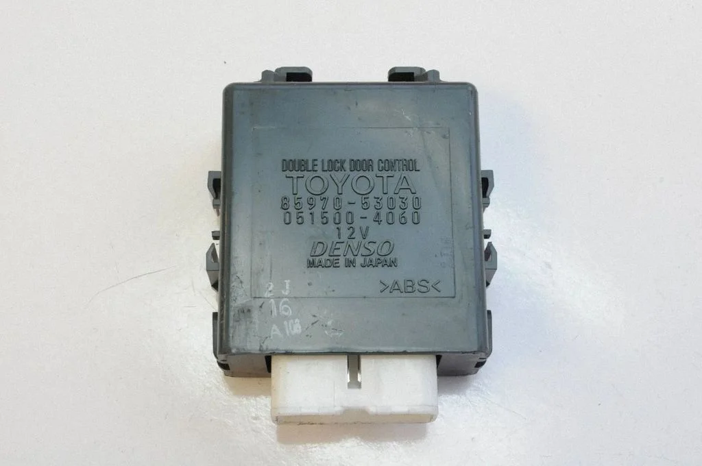 Other devices – Lexus IS 220D-250-350 (2006-2013)