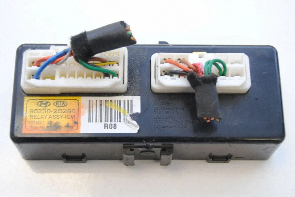 Citi instrumenti – Hyundai Santa Fe (2000-2006)