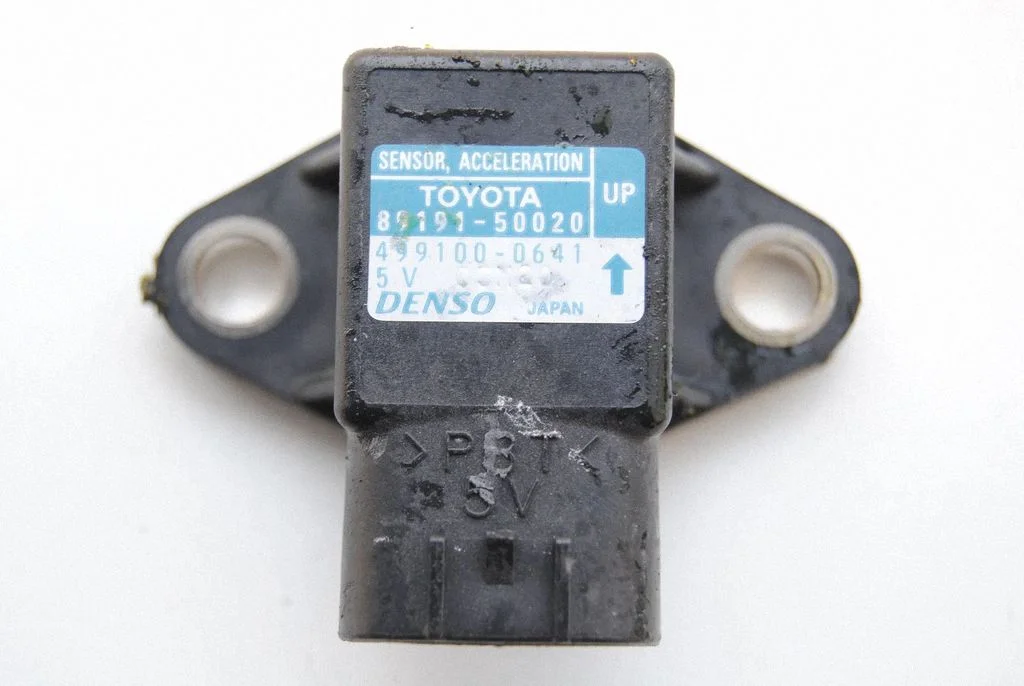 Other devices – Lexus LS UCF30 (2001-2007)