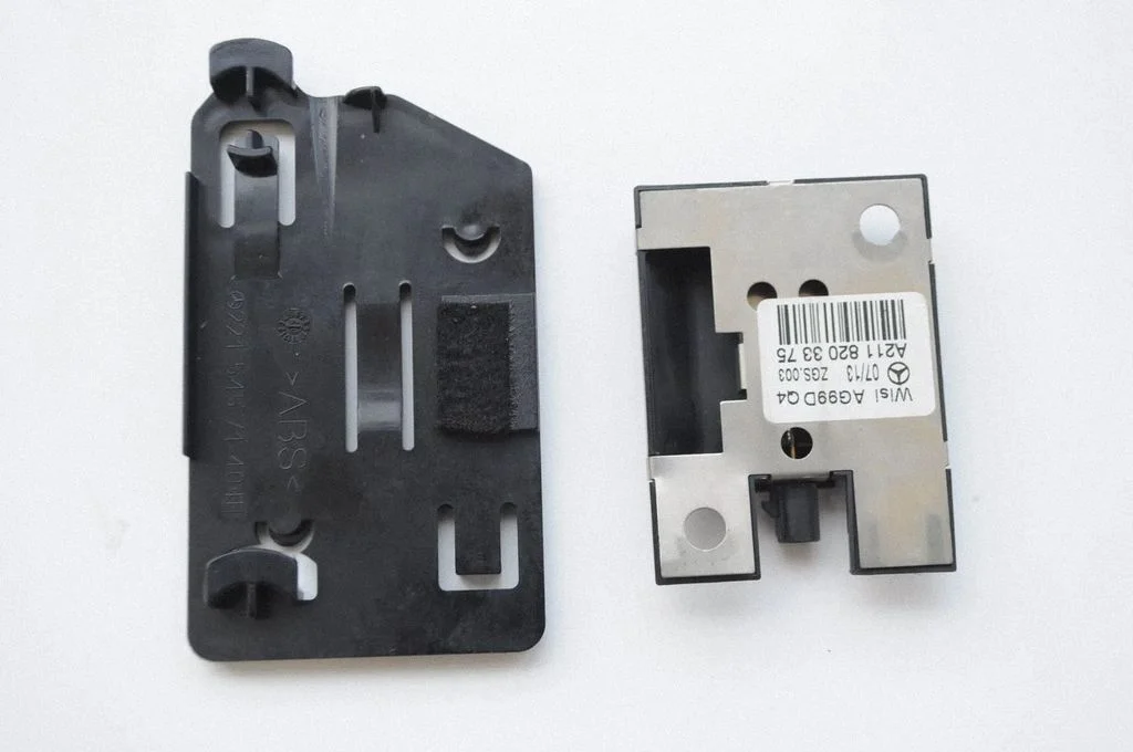 Citi instrumenti – Mercedes-Benz S klase W221 (2005-2013)