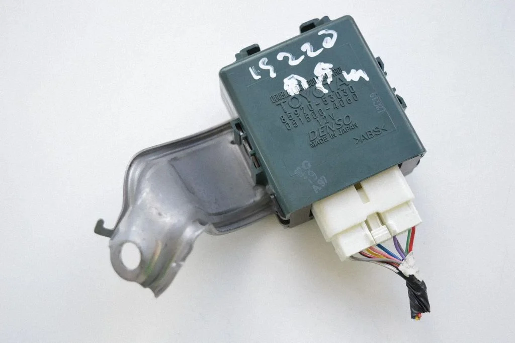 Citi instrumenti – Lexus IS 220D-250-350 (2006-2013)