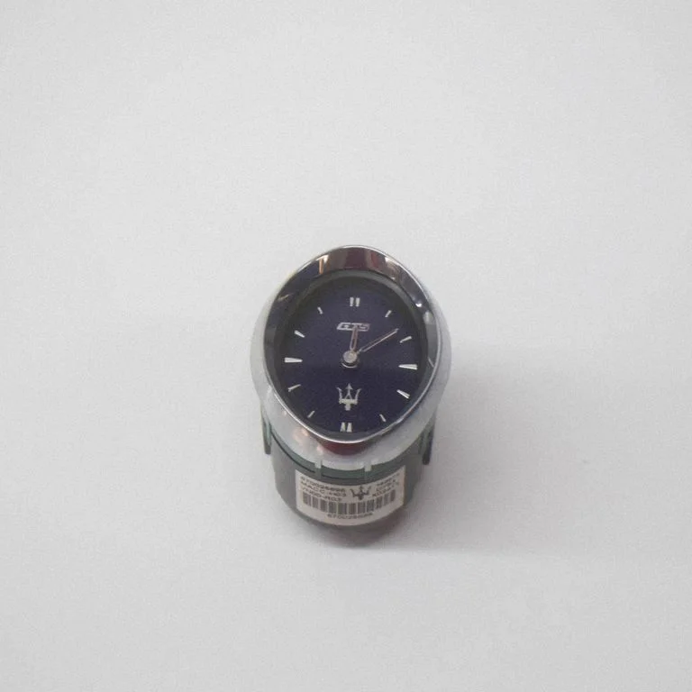 Clock 670025695