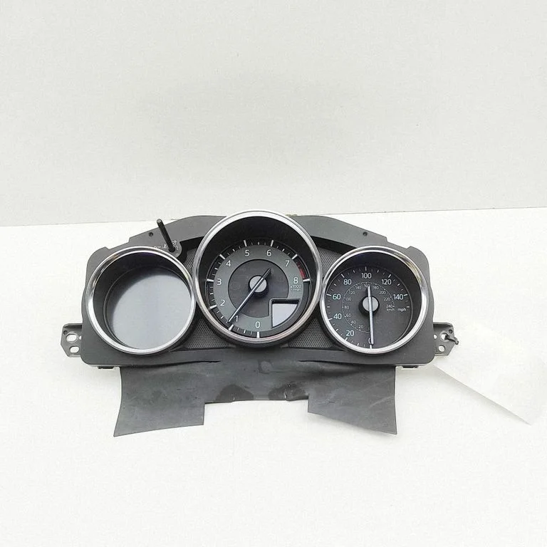 Speedometer (instrument cluster) NC9H55430