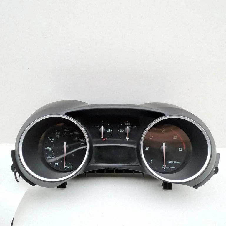 Spidometrs (instrumentu panelis) A2C99660900