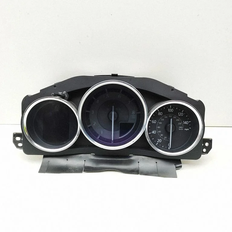 Speedometer (instrument cluster) N24355430