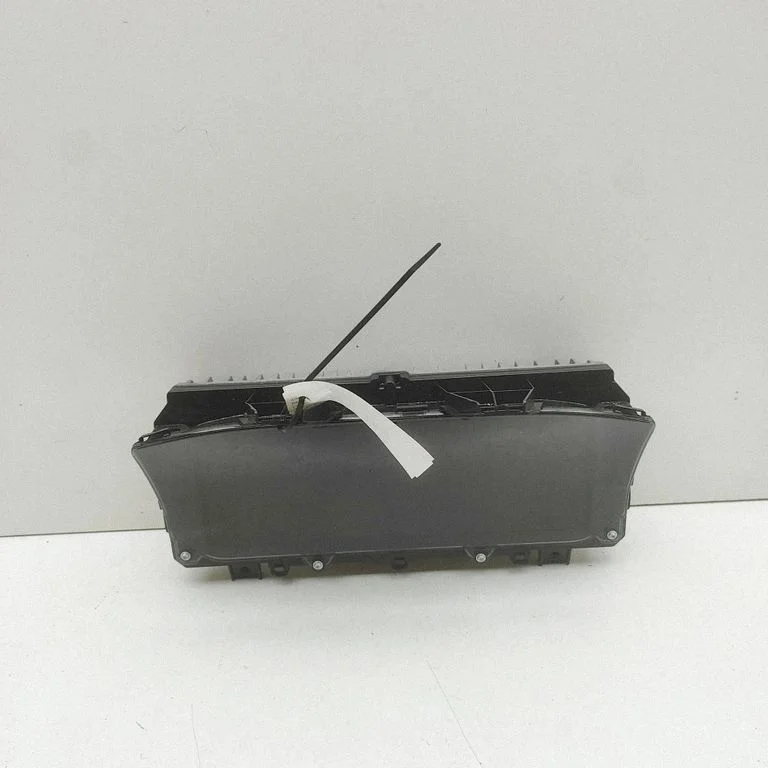Speedometer (instrument cluster) R9D310F948JB