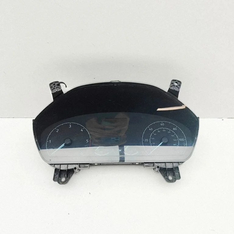 Spidometrs (instrumentu panelis) MK3T10849ADC