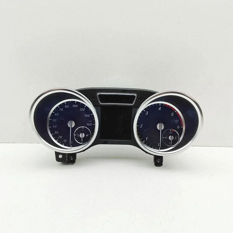 Speedometer (instrument cluster) A1669010302