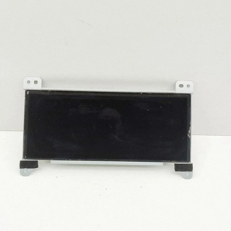 Spidomeeter (näidikuplokk) – Tesla Model S (2012-)