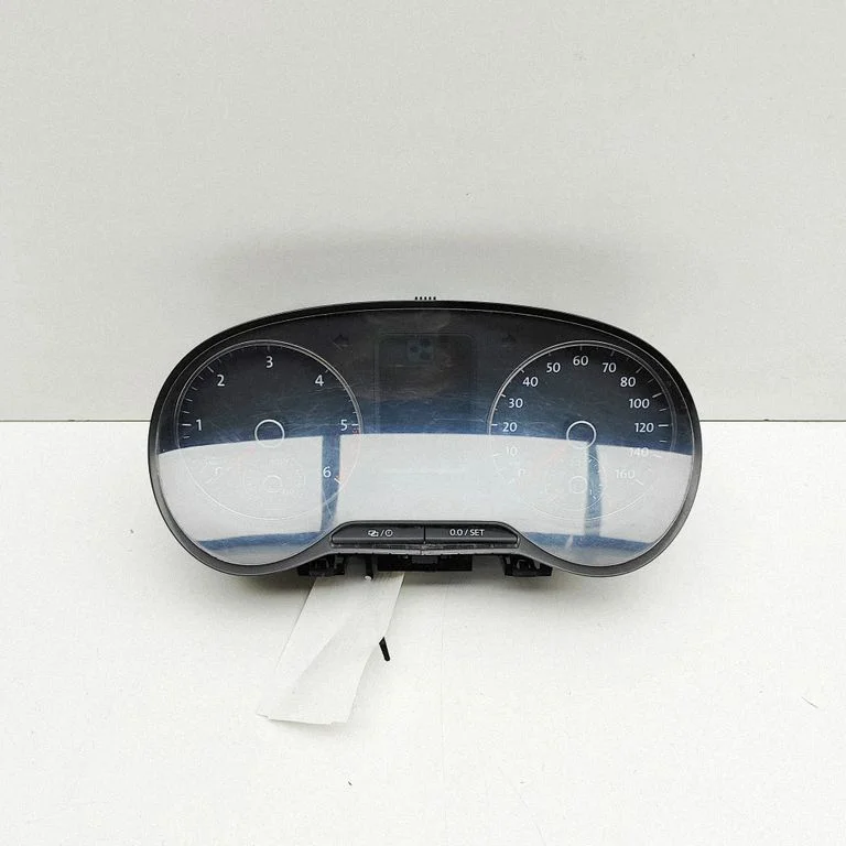 Speedometer (instrument cluster) – Volkswagen Amarok (2010-2020)
