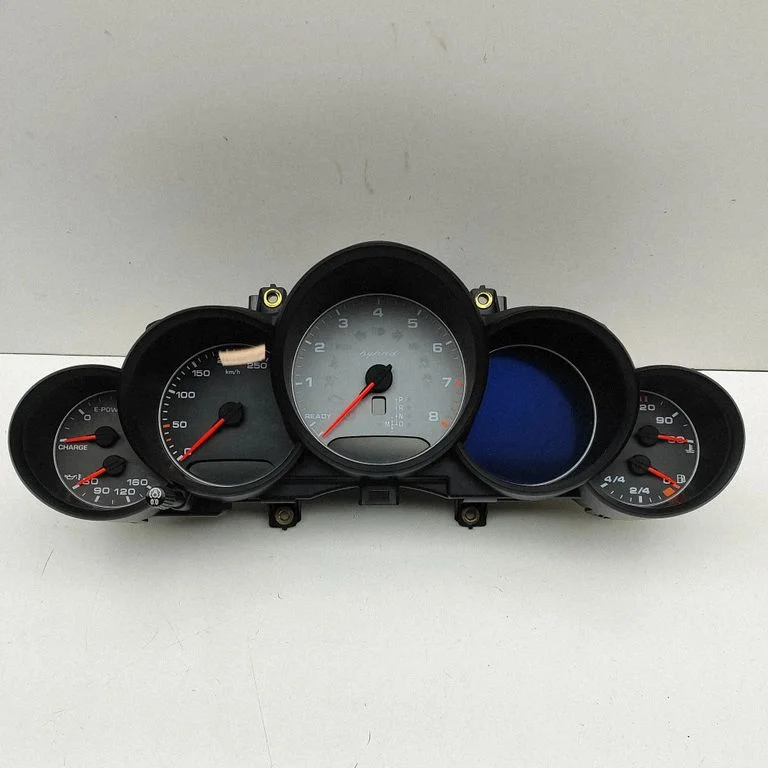 Spidometrs (instrumentu panelis) A2C80725900