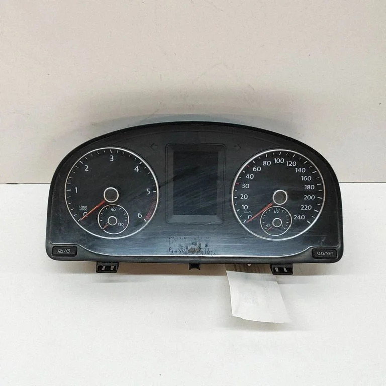 Spidometrs (instrumentu panelis) A2C95184400