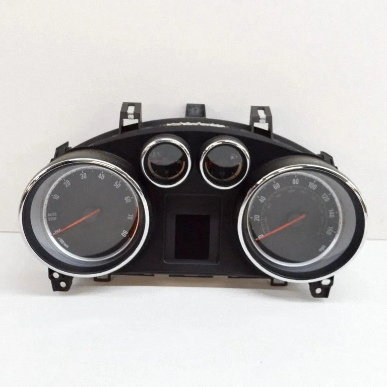 Spidometrs (instrumentu panelis) – Opel Mokka (2012-2016)