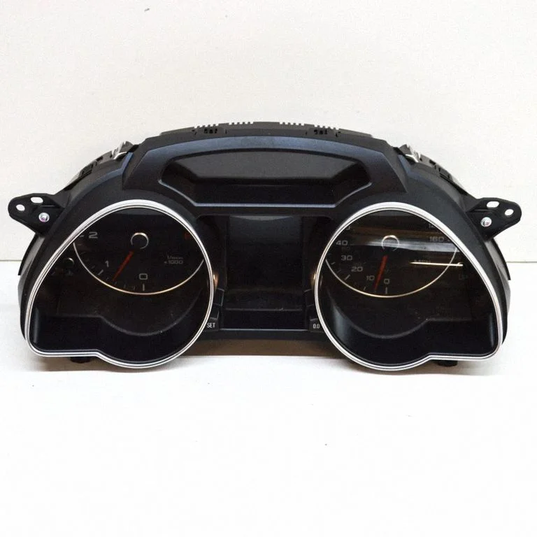Speedometer (instrument cluster) – Audi A5 Sportback 8TA (2009-2016)