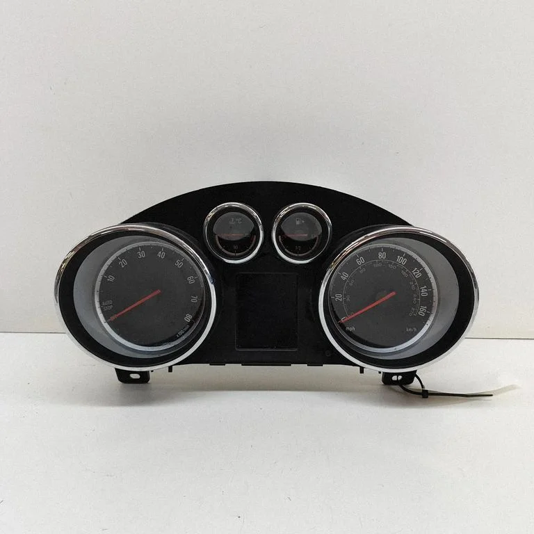 Speedometer (instrument cluster) 39069795 – Opel Cascada (2013-)