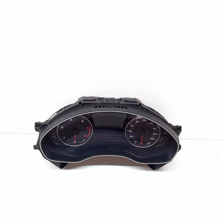 Spidometrs (instrumentu panelis) 4G8920950S