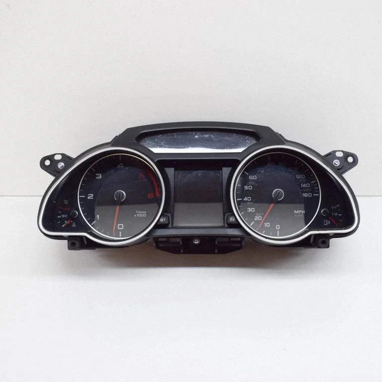Spidometrs (instrumentu panelis) – Audi A5 Sportback 8TA (2009-2016)
