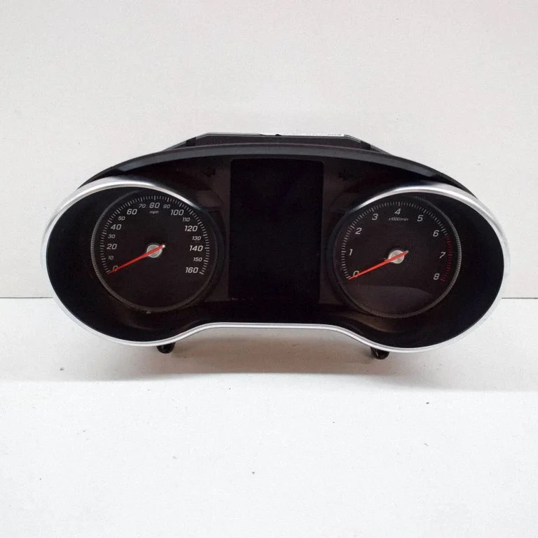 Spidometrs (instrumentu panelis) A2539025904
