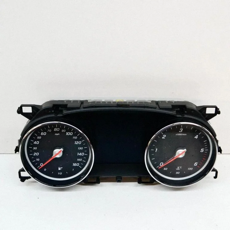 Spidometrs (instrumentu panelis) A2139029705