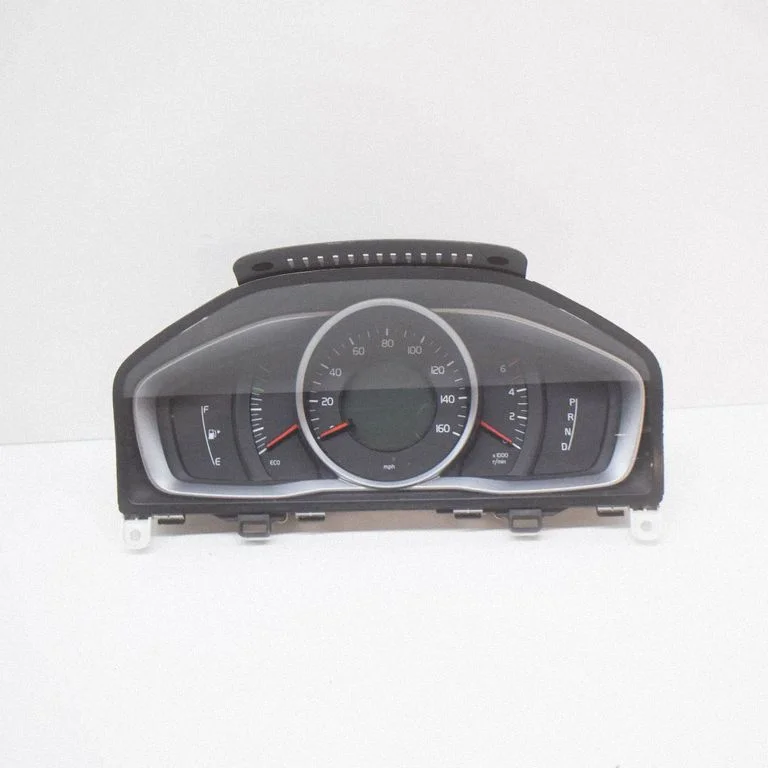 Speedometer (instrument cluster) – Volvo V60 (2011-2013)