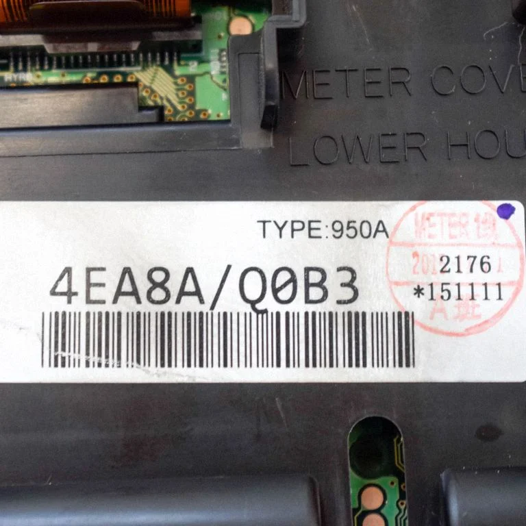 Spidometrs (instrumentu panelis) 4EA8AQ0B3