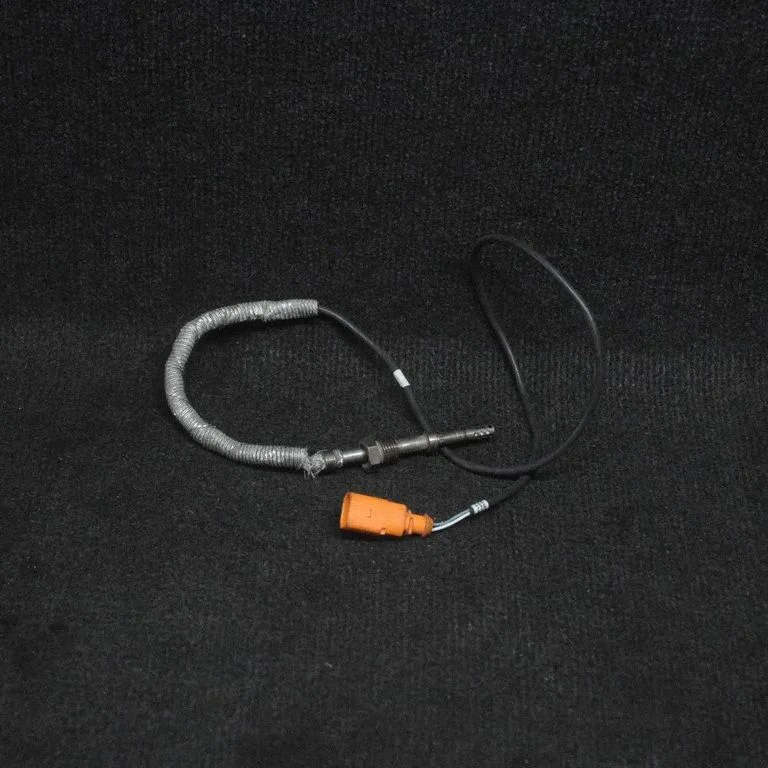 Oil temperature sensor – Volkswagen Touran I (2003-2010)