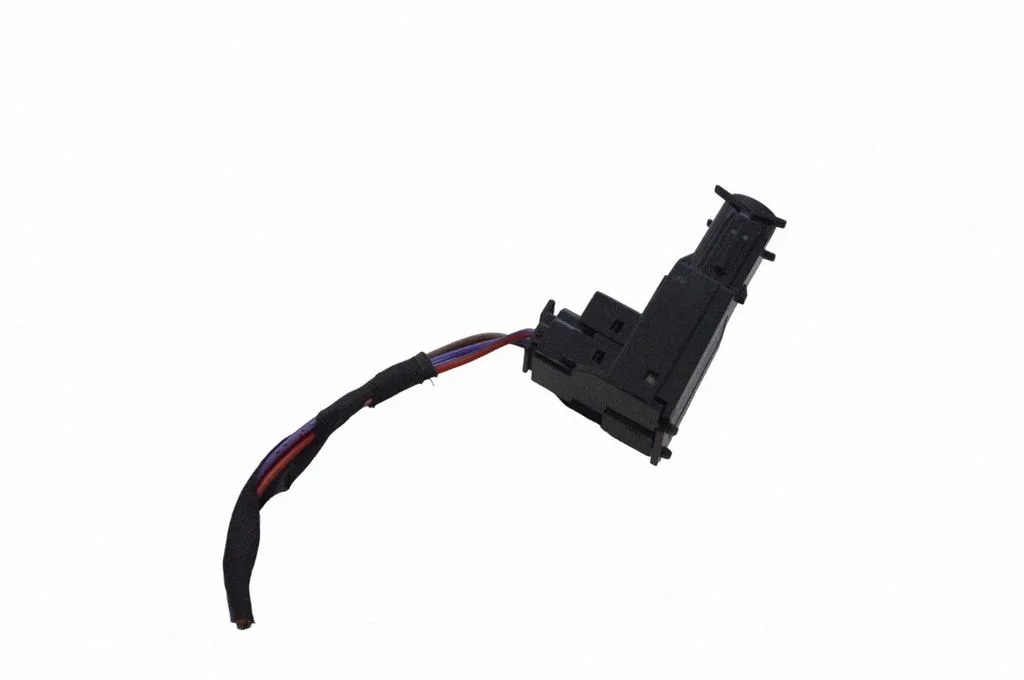 Oil temperature sensor 5WA907527A
