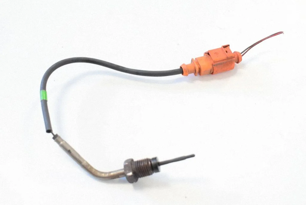 Oil temperature sensor – Audi Q5 SQ5 8R (2008-2017)