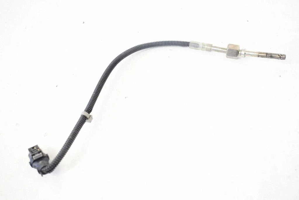 Oil temperature sensor – Mercedes-Benz C-Class W205 (2014-2021)