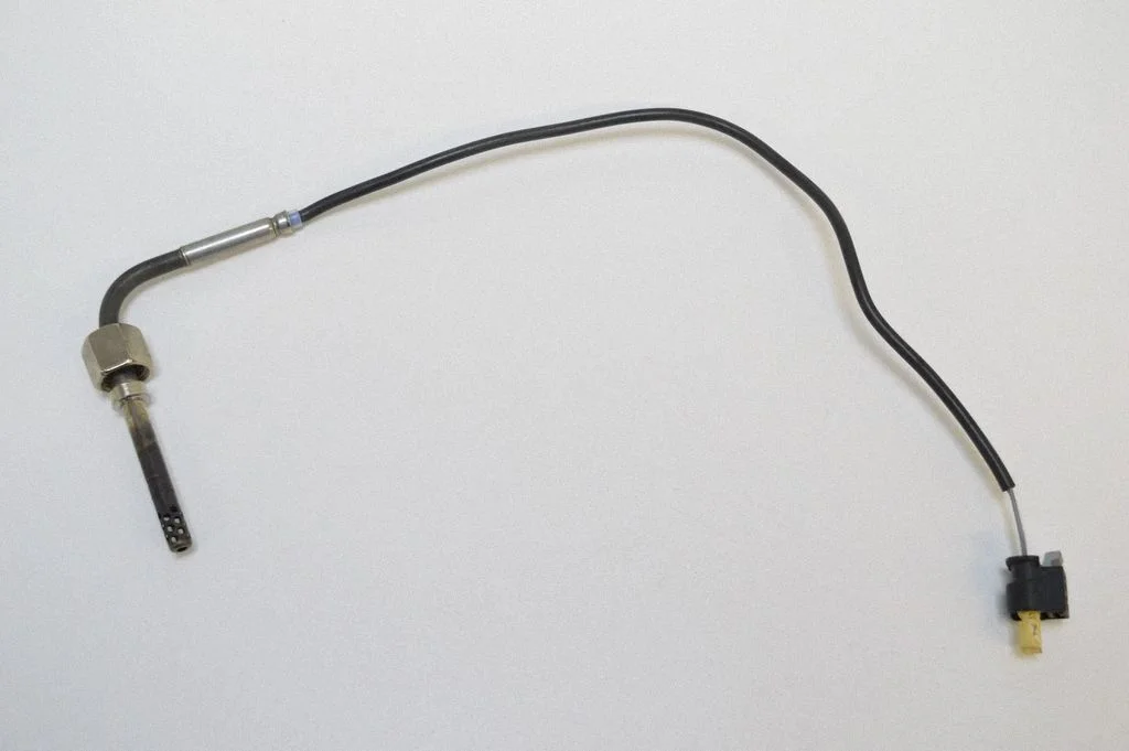 Oil temperature sensor – Mercedes-Benz Sprinter W906 (2006-2018)