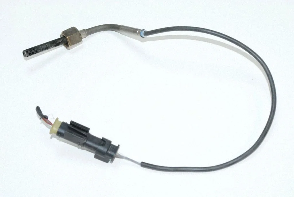 Oil temperature sensor – Mercedes-Benz C-Class AMG W204 (2007-2014)