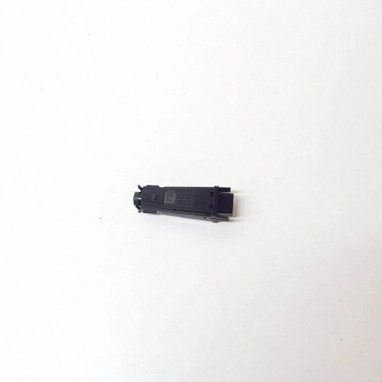 Õli temperatuuri andur 6PT014400