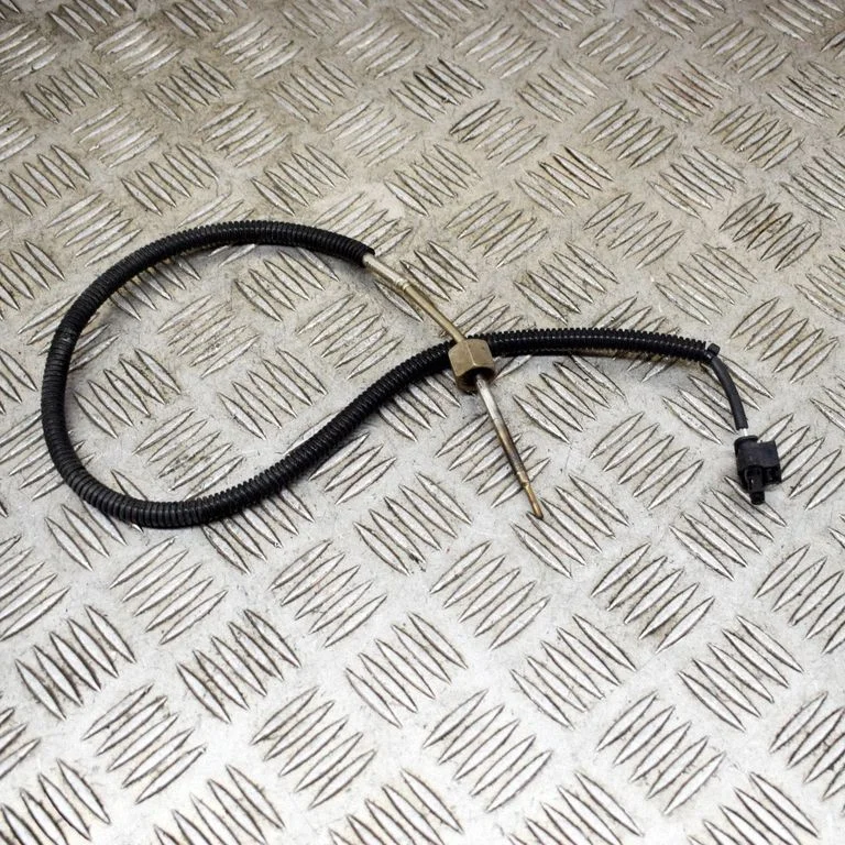 Oil temperature sensor A0009059705