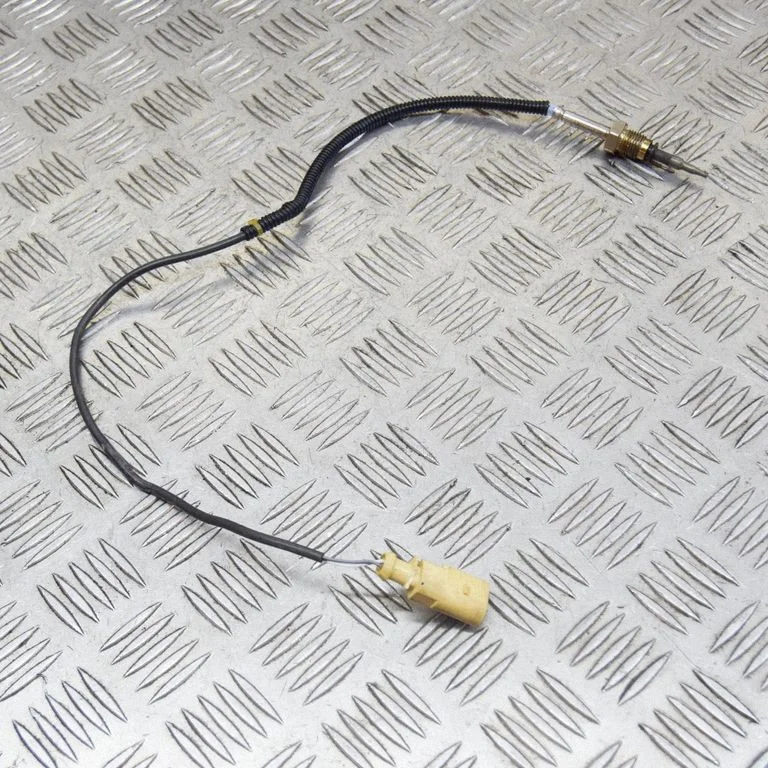 Oil temperature sensor – Audi A7 S7 4G (2011-2017)