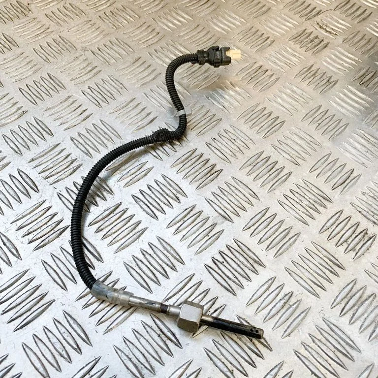Oil temperature sensor – Mercedes-Benz C-Class W205 (2014-2021)