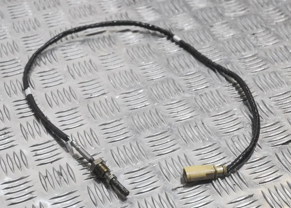 Oil temperature sensor – Audi Q5 SQ5 8R (2008-2017)