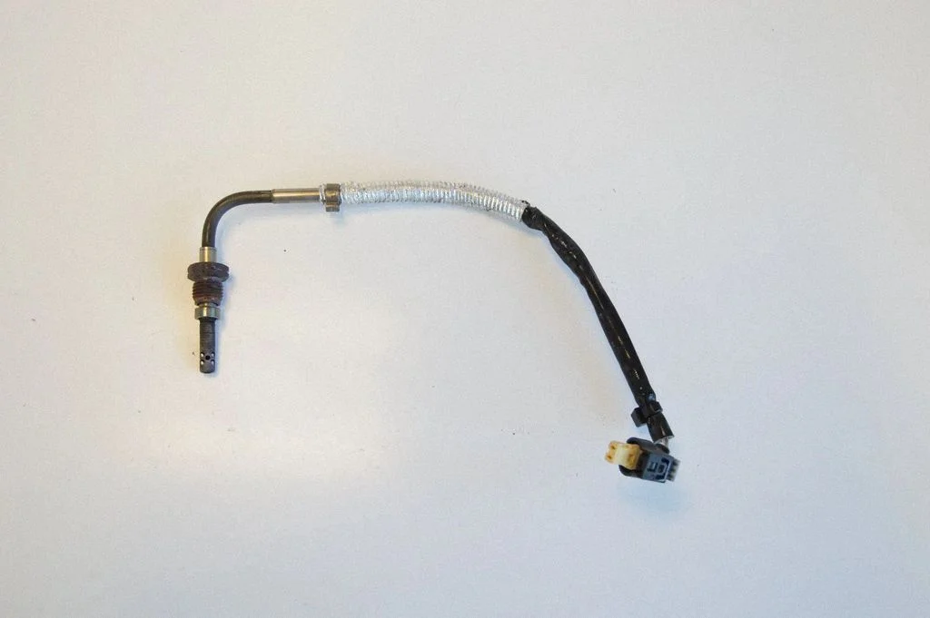 Oil temperature sensor – Mercedes-Benz E-Class W212 (2009-2016)