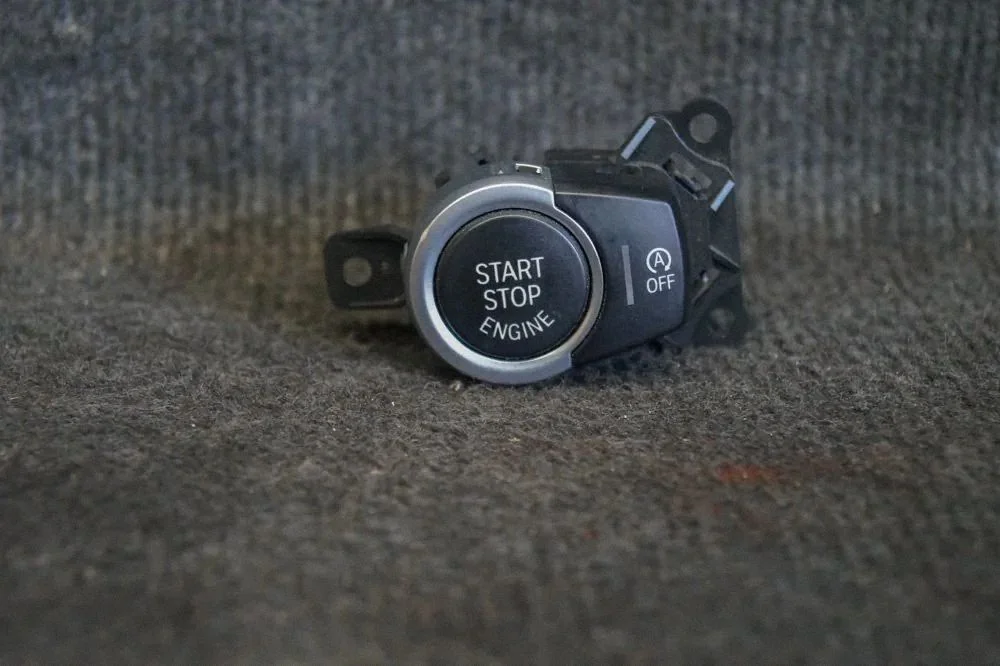 Przycisk start/stop silnika – BMW X5 F15 (2013-2017)