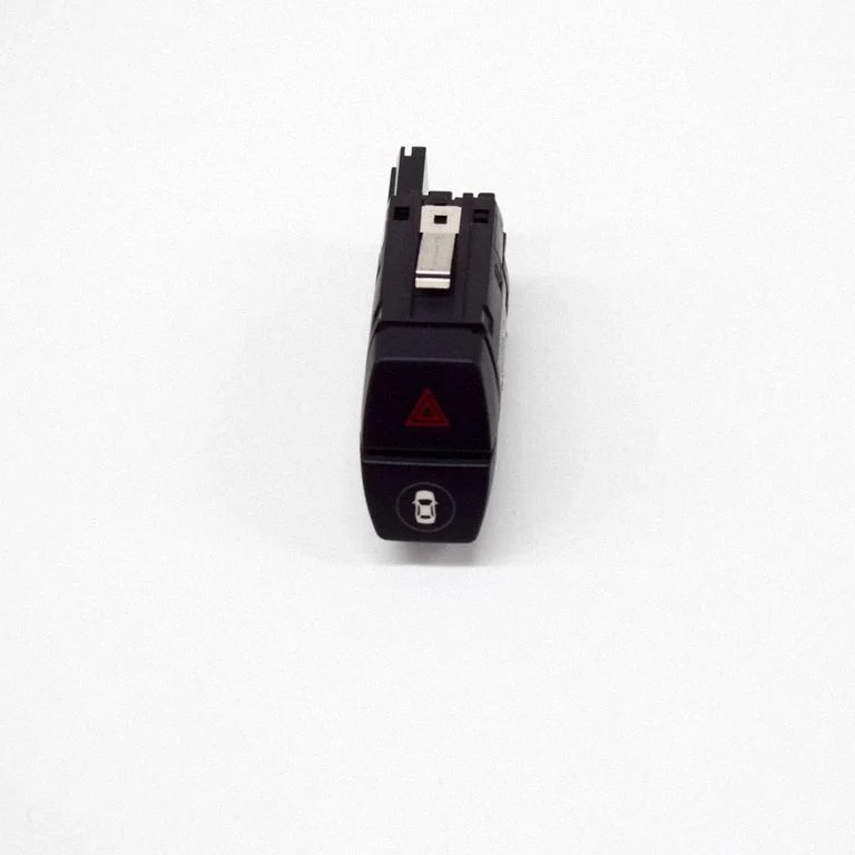 Hazard light switch 9354186