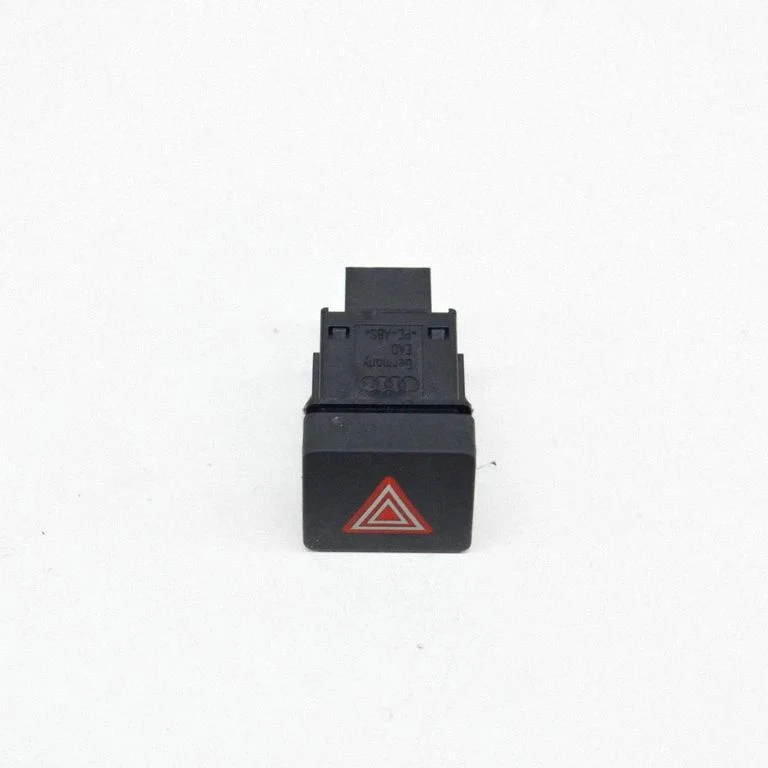 Avārijas gaismu slēdzis 8W0941509A