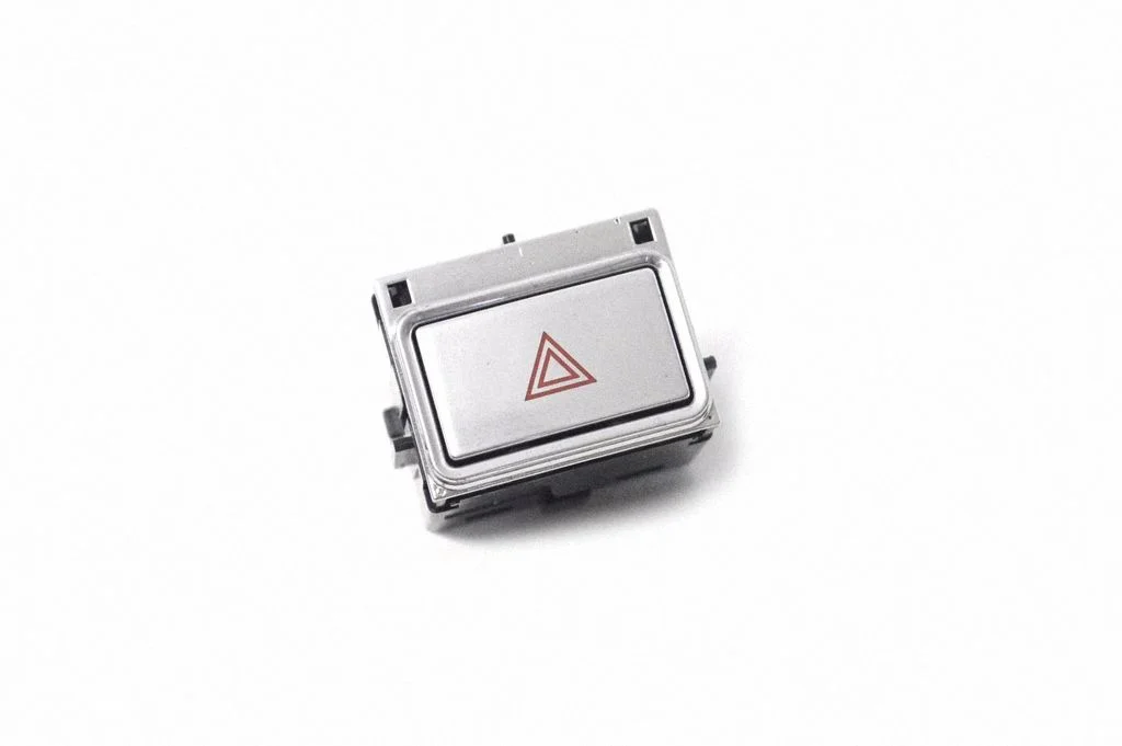 Hazard light switch J9D311K656AB