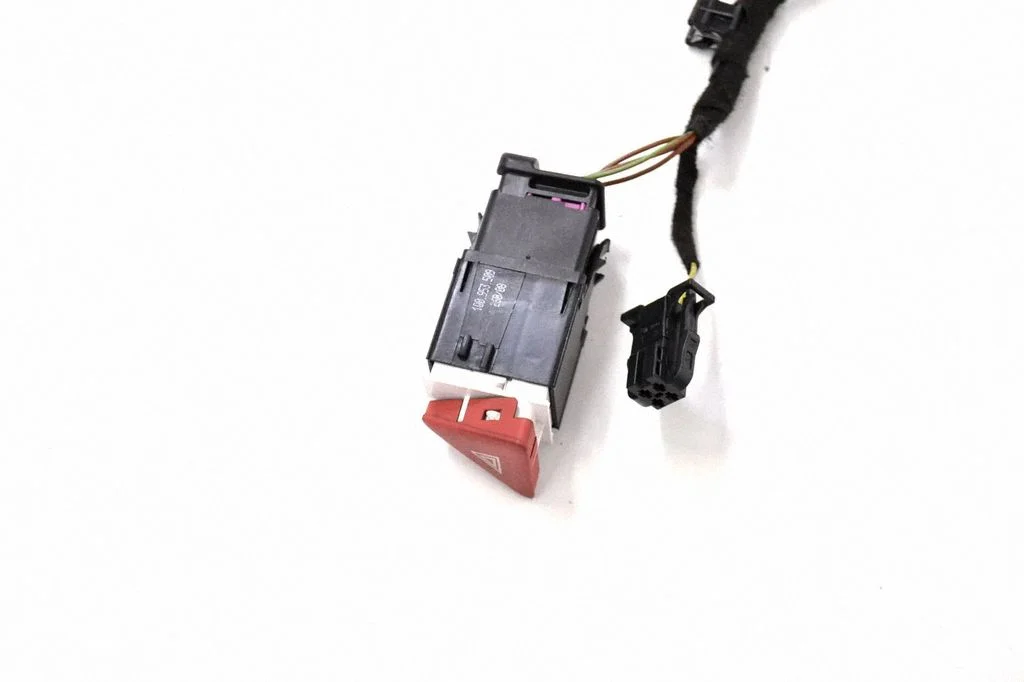 Hazard light switch – Volkswagen Scirocco (2008-2016)