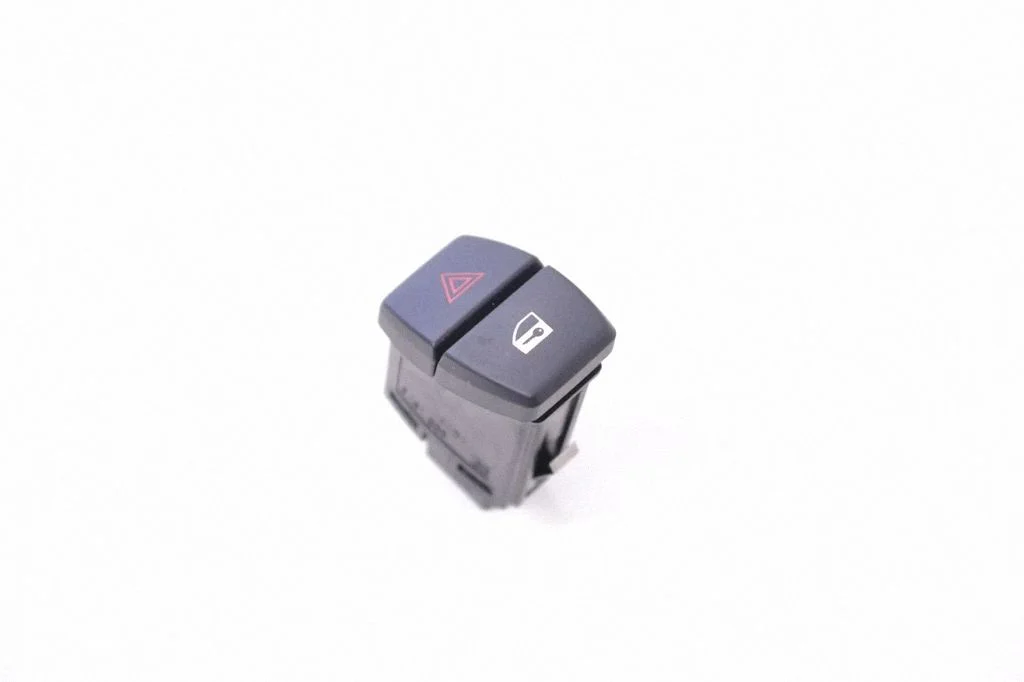 Hazard light switch – BMW 5 Series F10 F11 (2009-2016)
