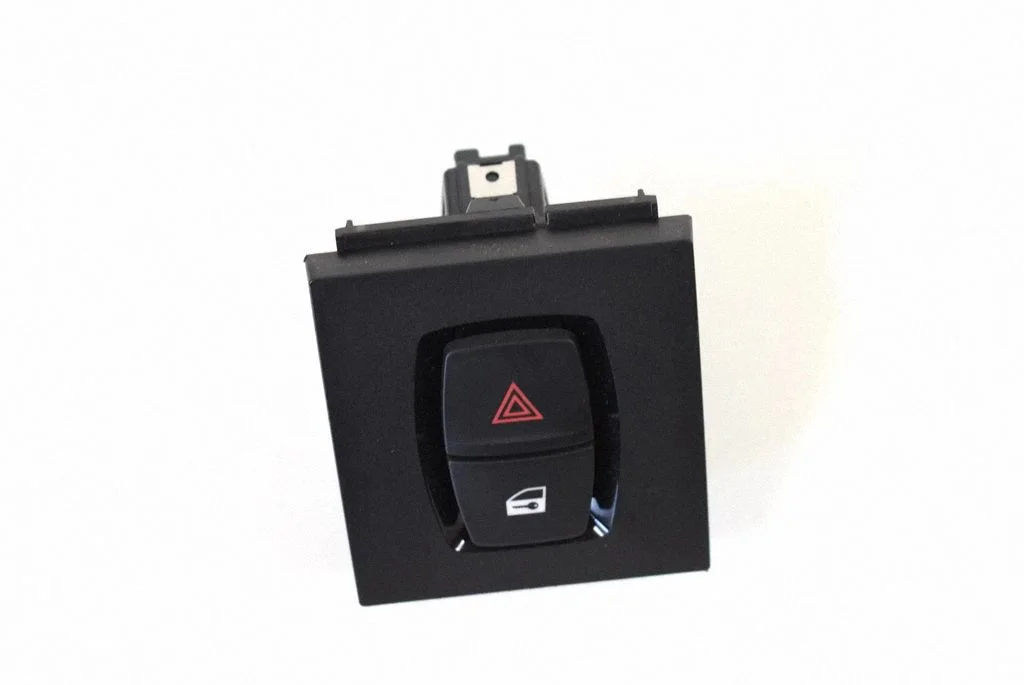 Hazard light switch – BMW 1 Series F20 F21 (2011-2019)