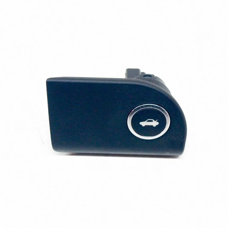 Tailgate/boot open switch button 68141864AA