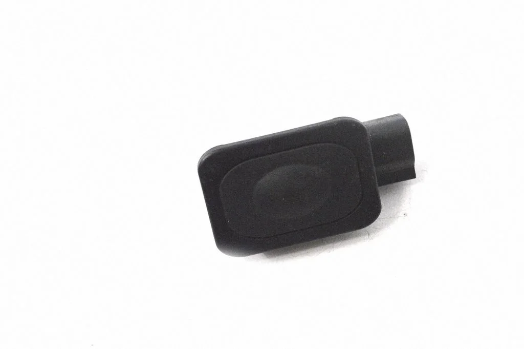 Tailgate/boot open switch button GX73147147AA