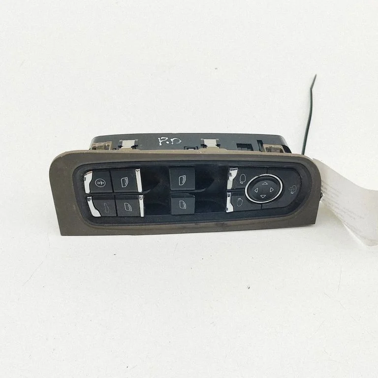 Electric window control switch 7PP959858K