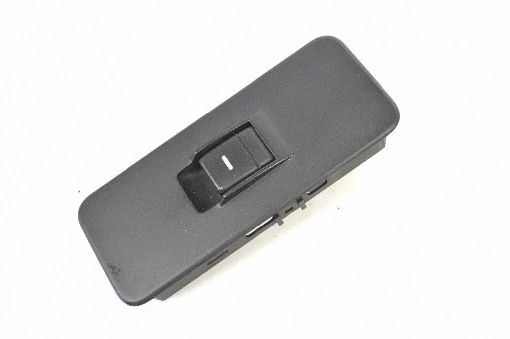 Elektrisko logu slēdzis YUD501070PVJ