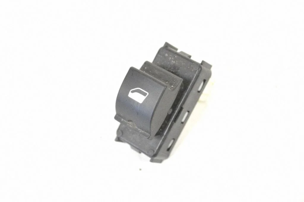 Electric window control switch – Opel Grandland X (2017-2024)